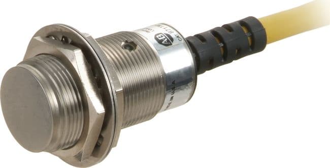 Allen-Bradley - Metallfront Inductive Sensor