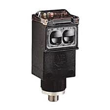 Allen-Bradley - Optischer-Sensor,10-40VDC,M12-Stecker