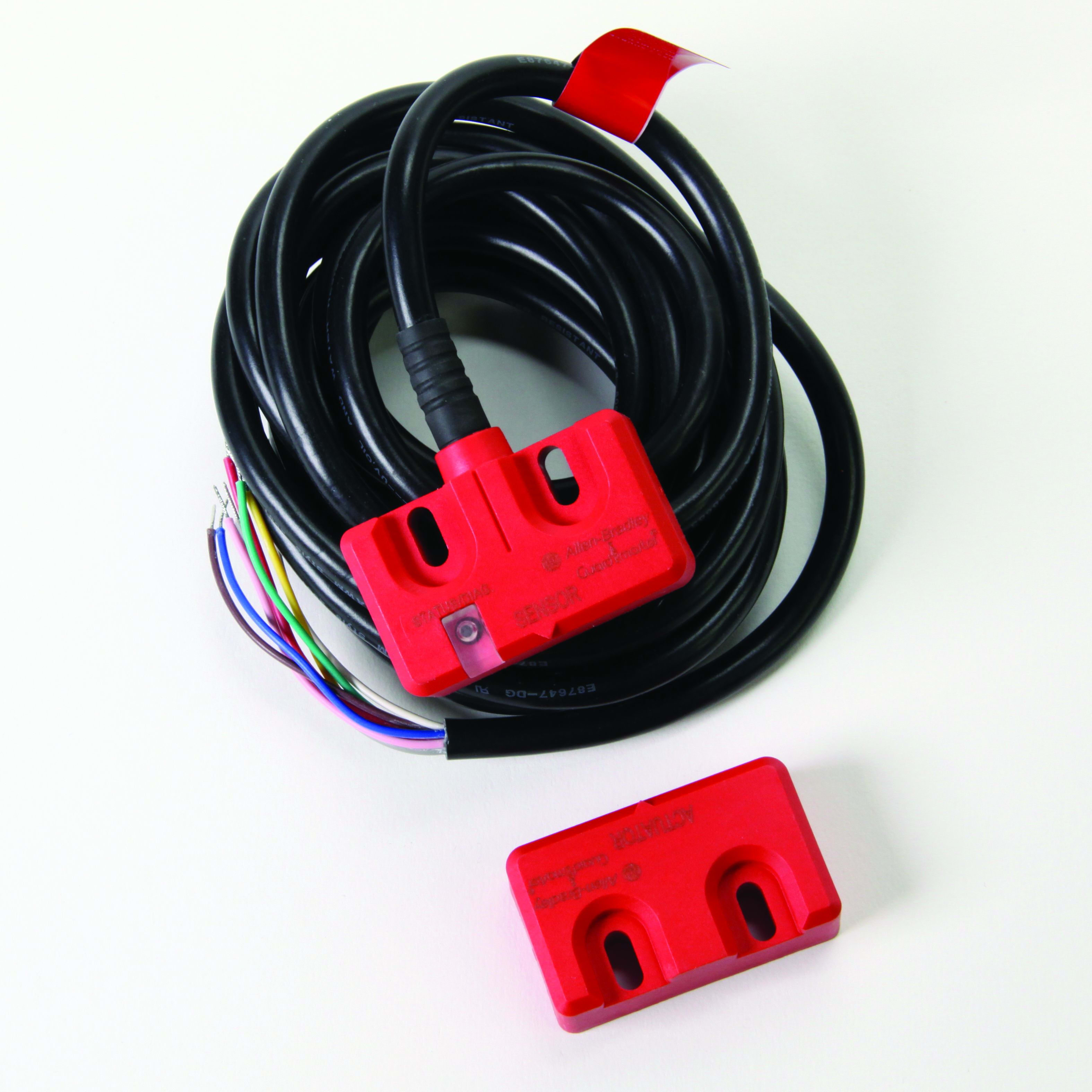 Guardmaster - MAGNETICALLY CODED SMALL RECTA