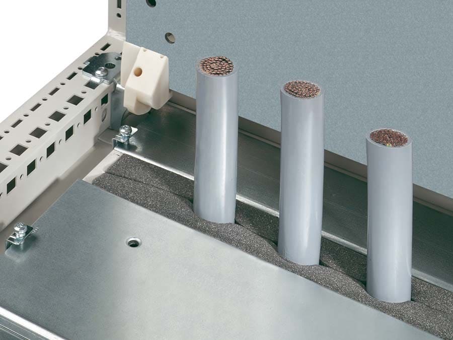 Rittal - SZ 2573000 ElKlemmprofil 3000x30x30
