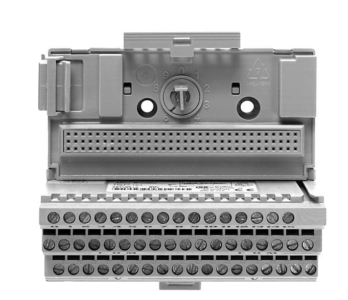 Allen-Bradley - XM Series Screw Clamp Terminal Base A